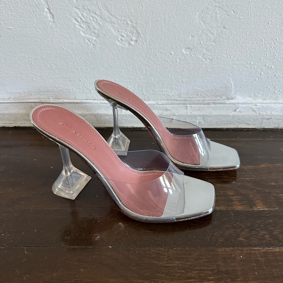 Amina Muaddi Lupita mules - Picture 6 of 8